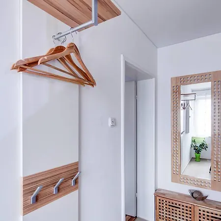 In * アウグスブルク