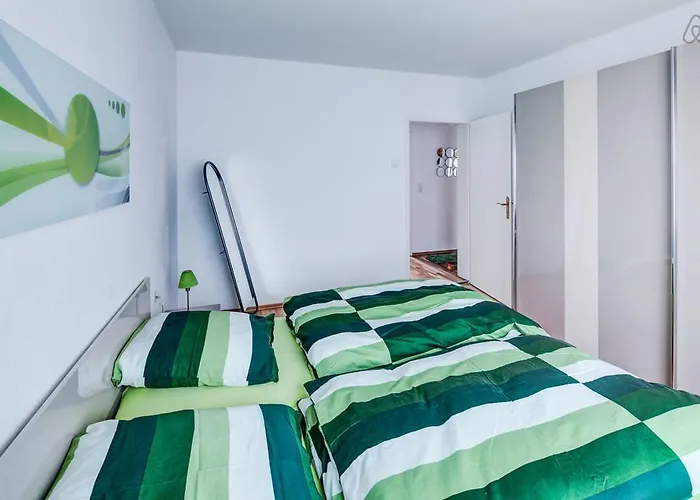 In * アウグスブルク