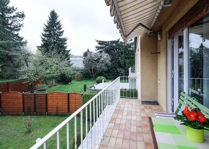 In * アウグスブルク